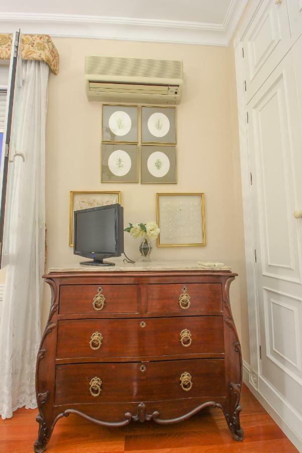 Apartamento La feria Apartment Sevilla Bagian luar foto