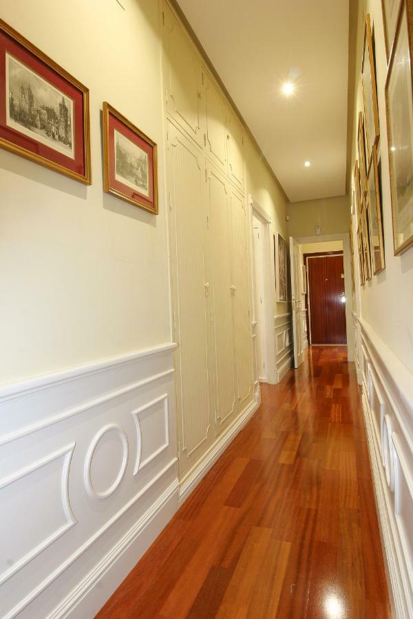 Apartamento La feria Apartment Sevilla Bagian luar foto