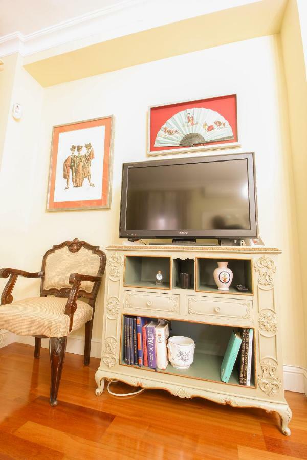 Apartamento La feria Apartment Sevilla Bagian luar foto